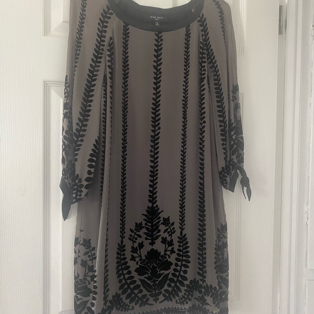 Nine West Black and Gray Long Sleeve Dress